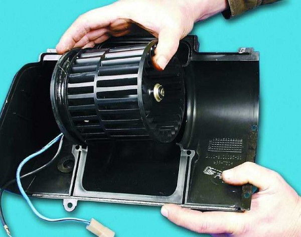 Общий вид вентилятора для отопительной системы ВАЗ 2110