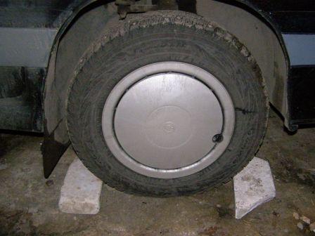 Пример закрытого колесного колпачка